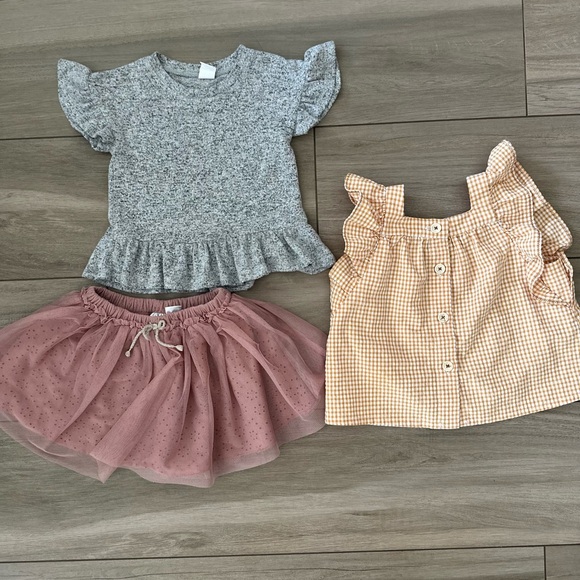 Other - Toddler Girl 24 months bundle Zara top baby gap top Zara skirt